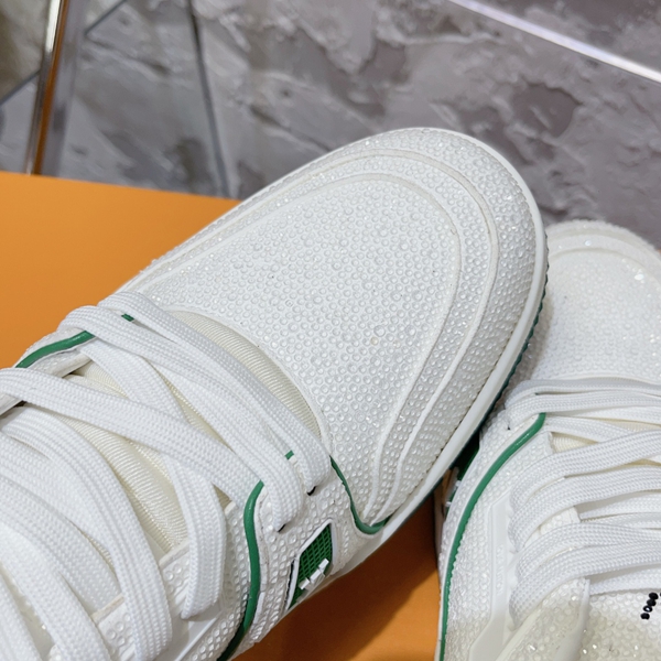 ルイヴィトン靴全体デザイン